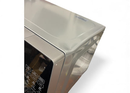 Chefman 20L 800W Digital Microwave Oven with Mirror Finish with Cosmetic Dent